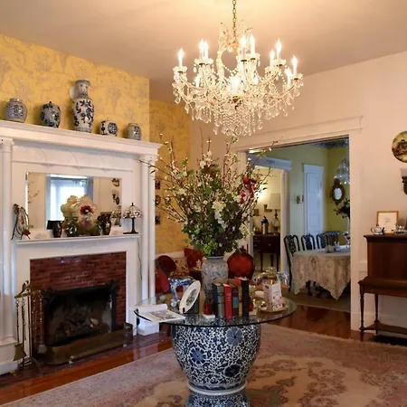 Berkeley House Bed & Breakfast-3